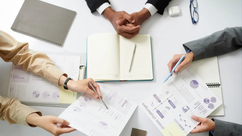 Trưởng Phòng Marketing Khác Gì Với Người Làm Marketing